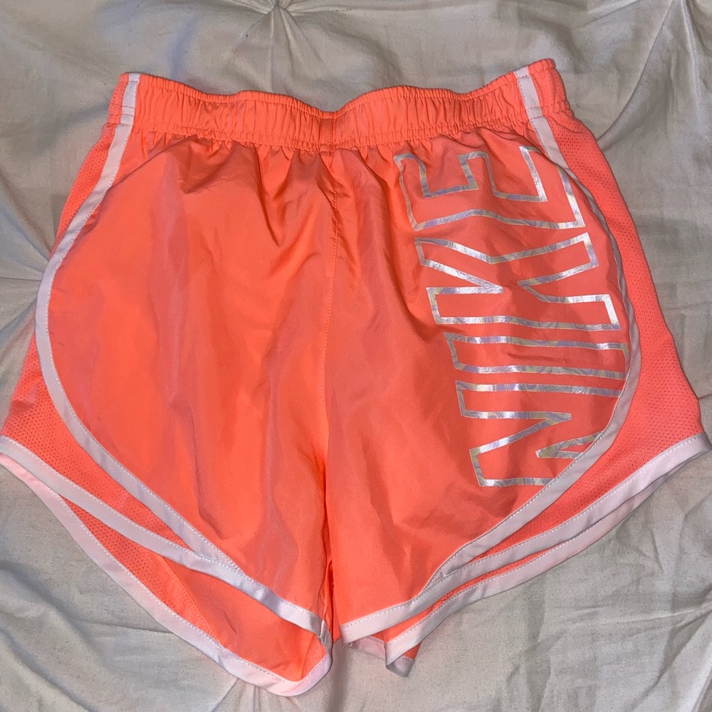 women’s nike dri-fit shorts